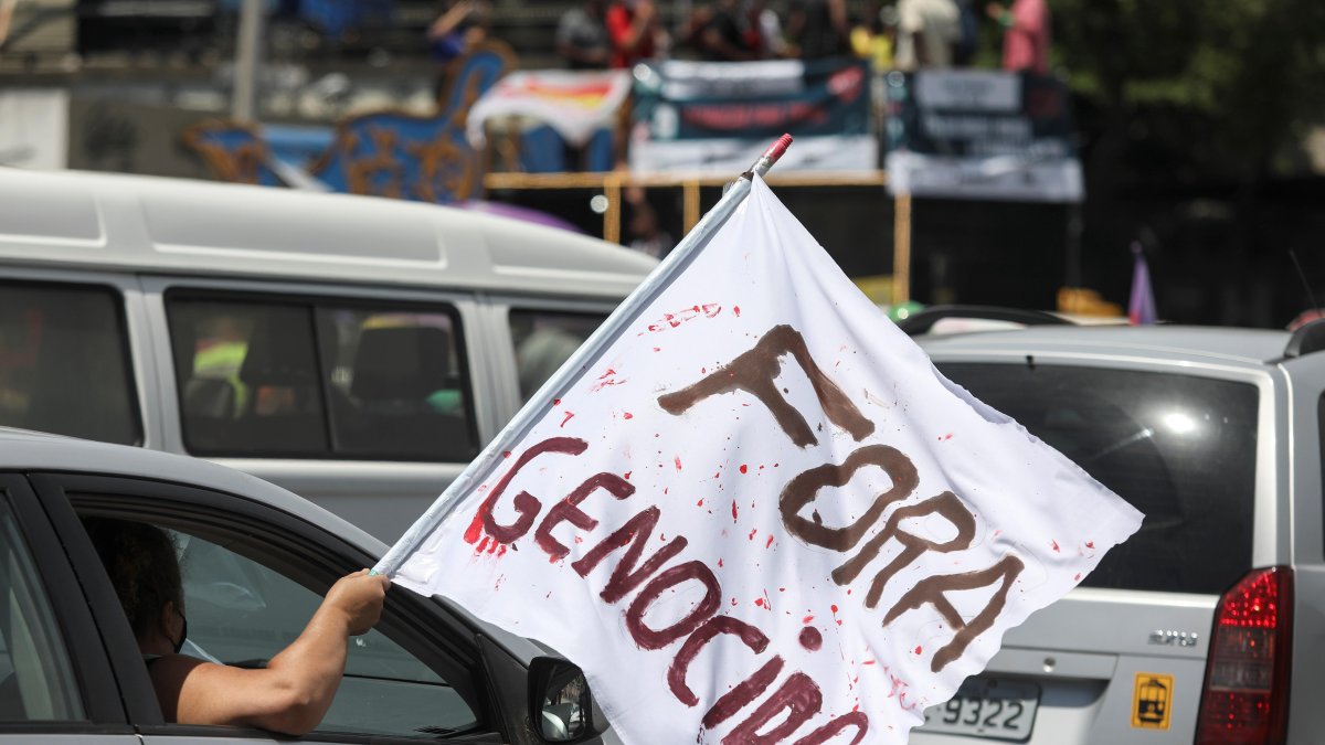 Los protestantes están en contra de las políticas de Bolsonaro.