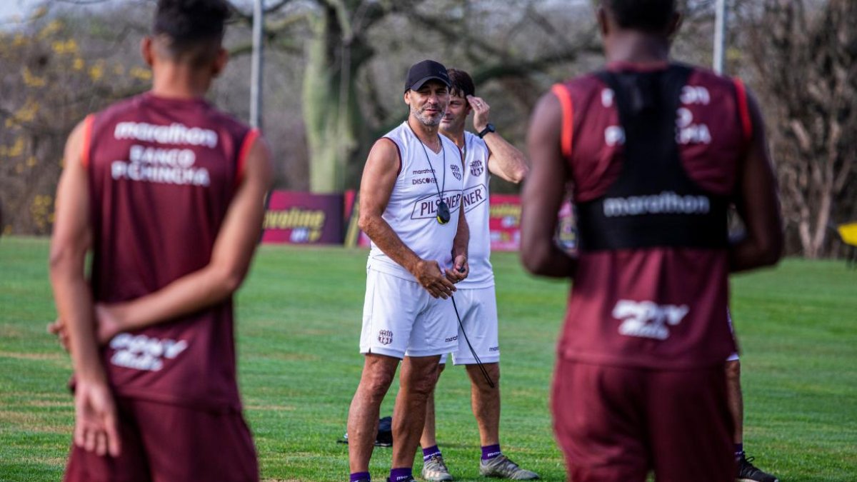 Fabián Bustos, entrenador de Barcelona, cuenta detalles de lo que será la presente.