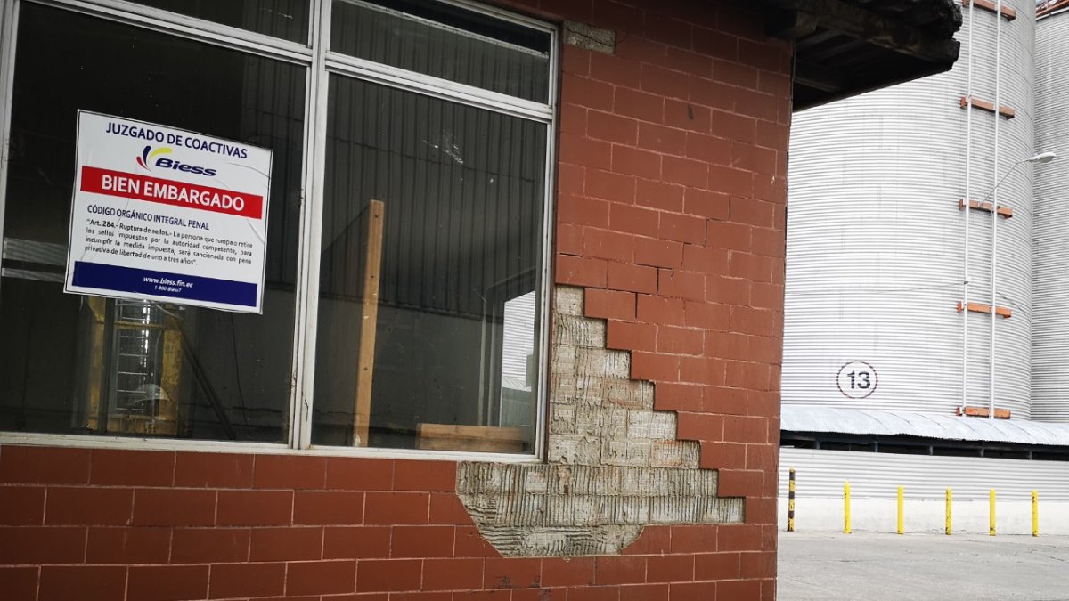 Delcorp, relacionada con Ecuagran, tiene impagas facturas comerciales.