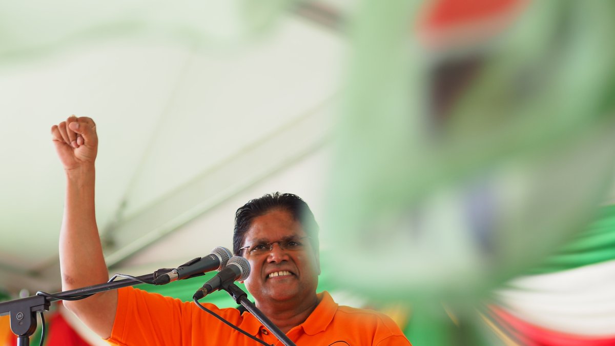 En la imagen, el presidente de Surinam, Chandrikapersad Santokhi.