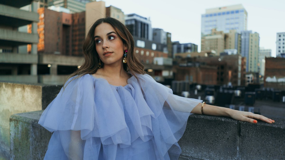 No le fue fácil conseguir su sueño de cantar, pero el esfuerzo finalmente dio sus frutos.