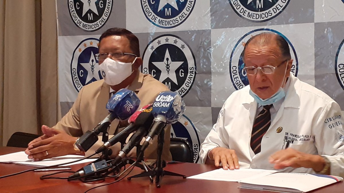 Intervención. El gremio durante el pronuniciamiento.