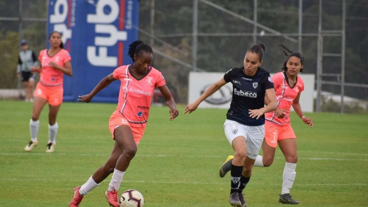 El fútbol femenino tardará un par de semana para comenzar la temporada 2021