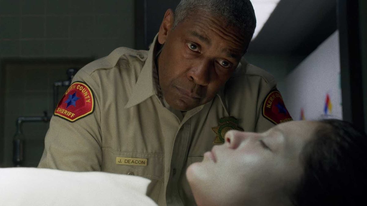 The little things, título original, está perfectamente ambientado en los años 90 y, para ello, se han cuidado todos los detalles.