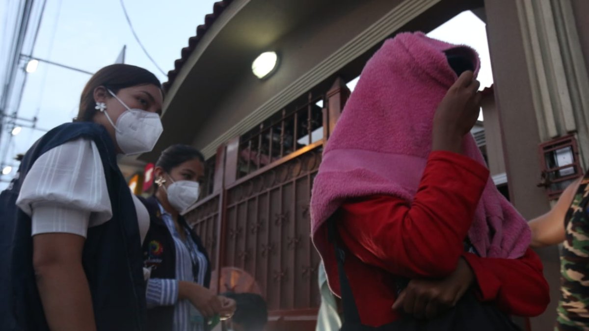 Hecho. La 'casa de citas' funcionaba en el interior de una vivienda.