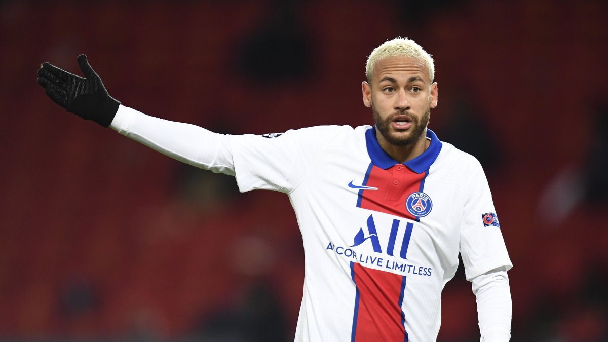 La salida de Neymar del PSG es inminente, esto sería aprovechado por el Santos.