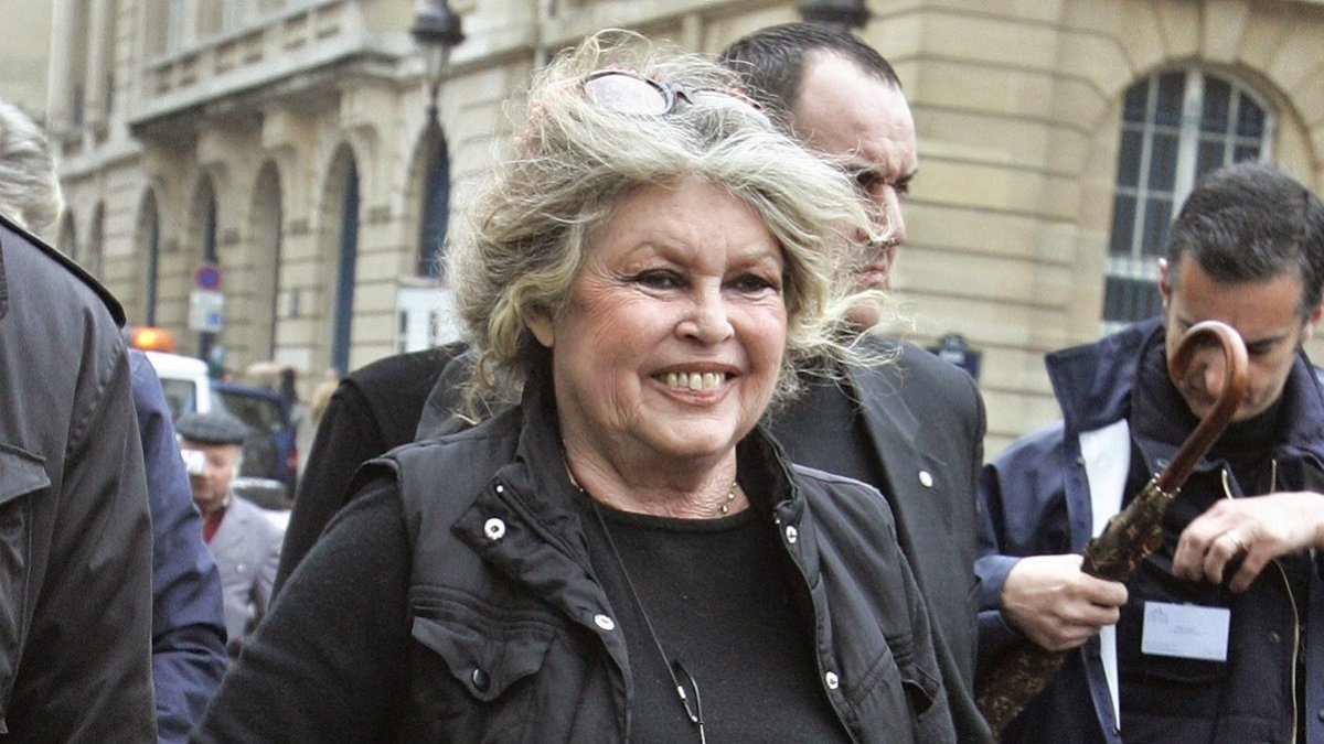 Briggite Bardot vive en Saint Tropez con sus animales.