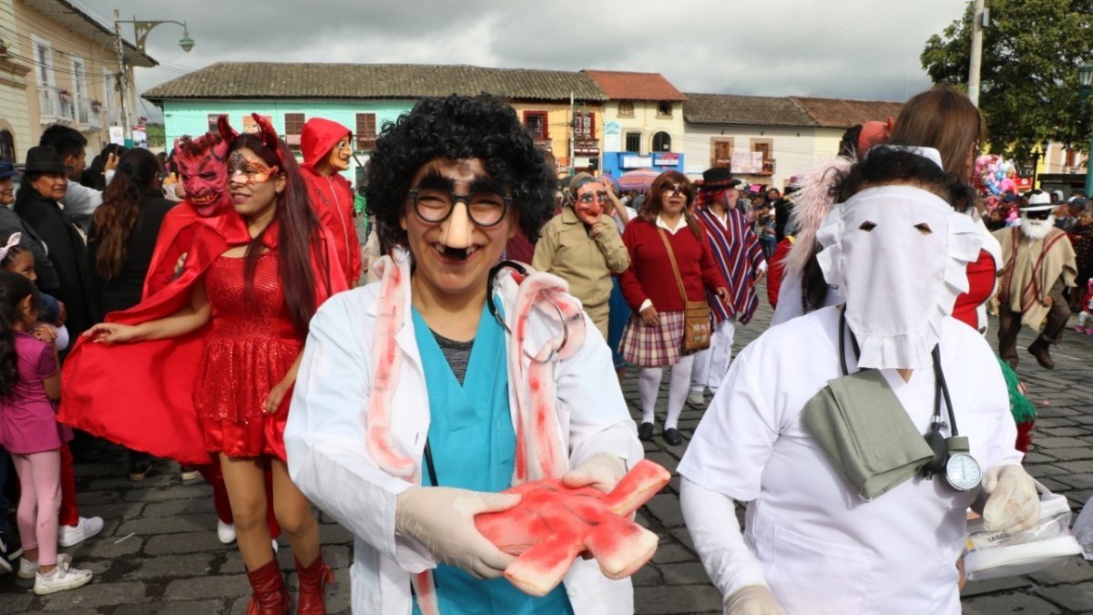 Evento. Según las investigaciones, en la fiesta intervienen personajes típicos de determinados sectores y los populares.