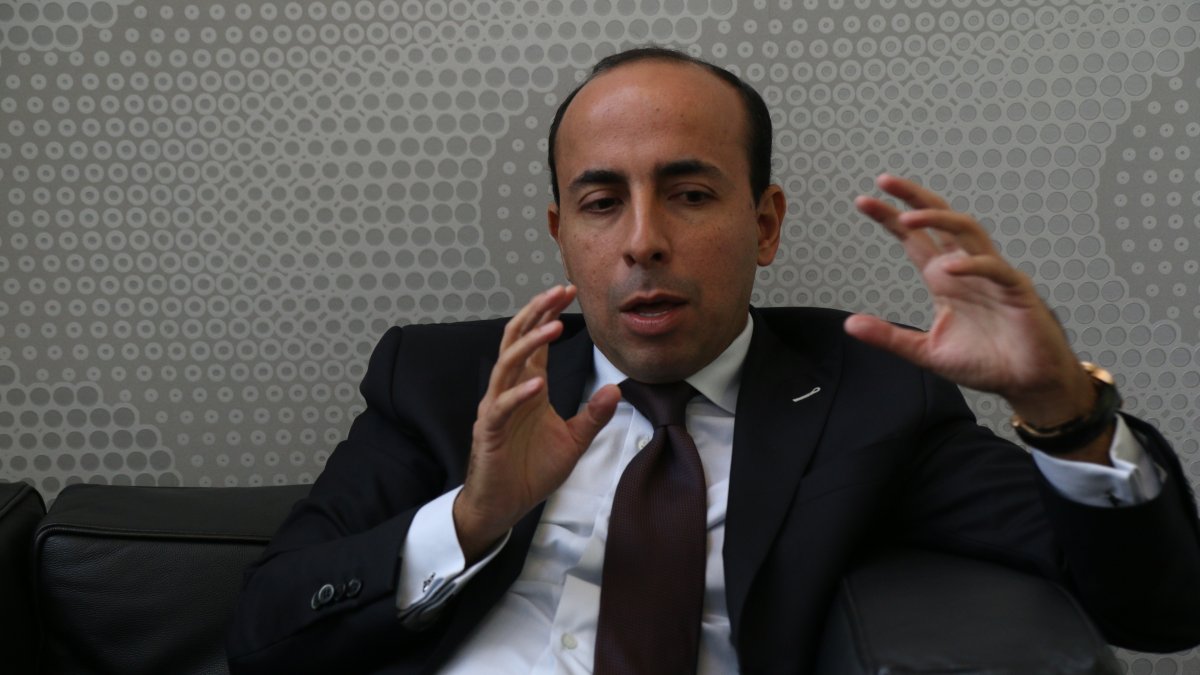 Es socio fundador M. Bodero & Asociados, una firma especializada en inversiones. Es máster en Derecho de la Unión Europea por la Universidad Complutense de Madrid, España.