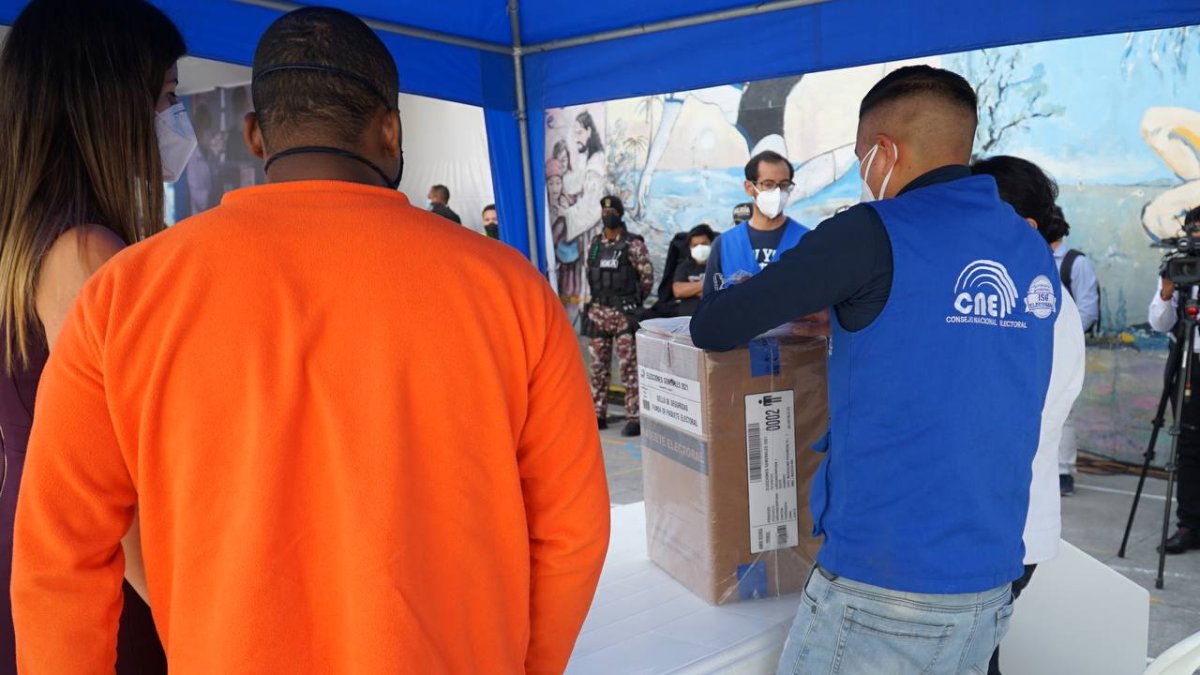 En el Centro de Detención Provisional de El Inca se prevé la votación de más de 400 personas.