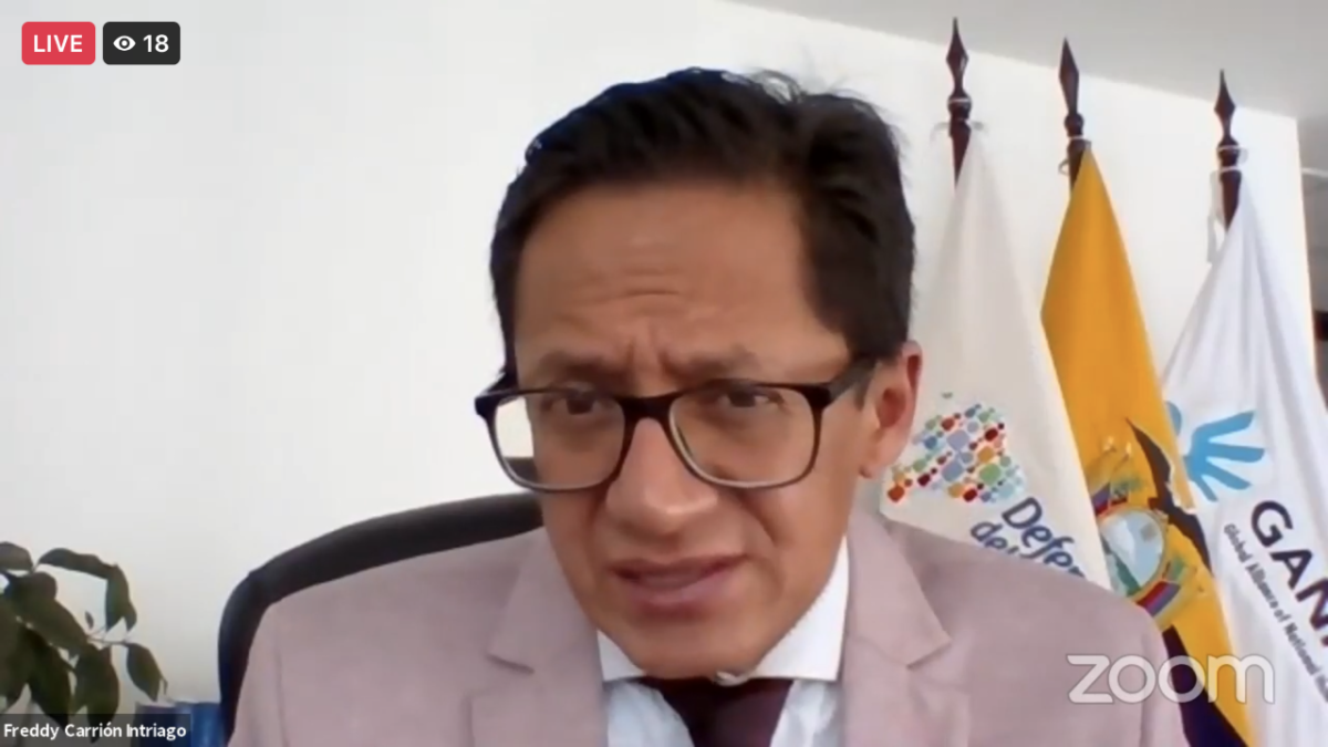 El defensor del Pueblo, Freddy Carrión, durante su comparecencia en la Comisión de Salud de la Asamblea.