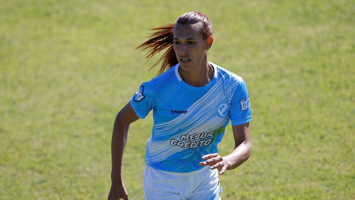 Mara Gómez es la primera futbolista transexual de Argentina.