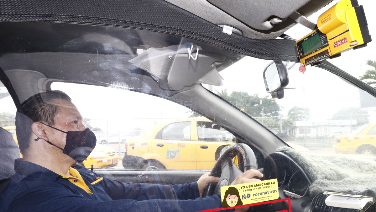 Recorrido. El aparato es otro adorno más del taxi. Los taxistas coinciden en que están de acuerdo con su uso, pero que la ATM fije una tarifa acorde a las distancias.