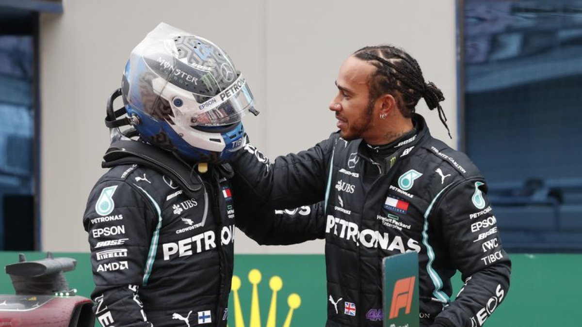 Pedido. Hamilton estaría solicitando que Bottas siga siendo su compañero de equipo.