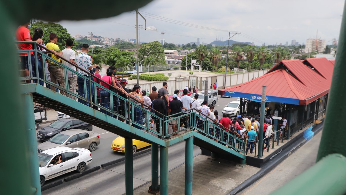 La jornada electoral fue intensa y con aglomeraciones en todo el país.