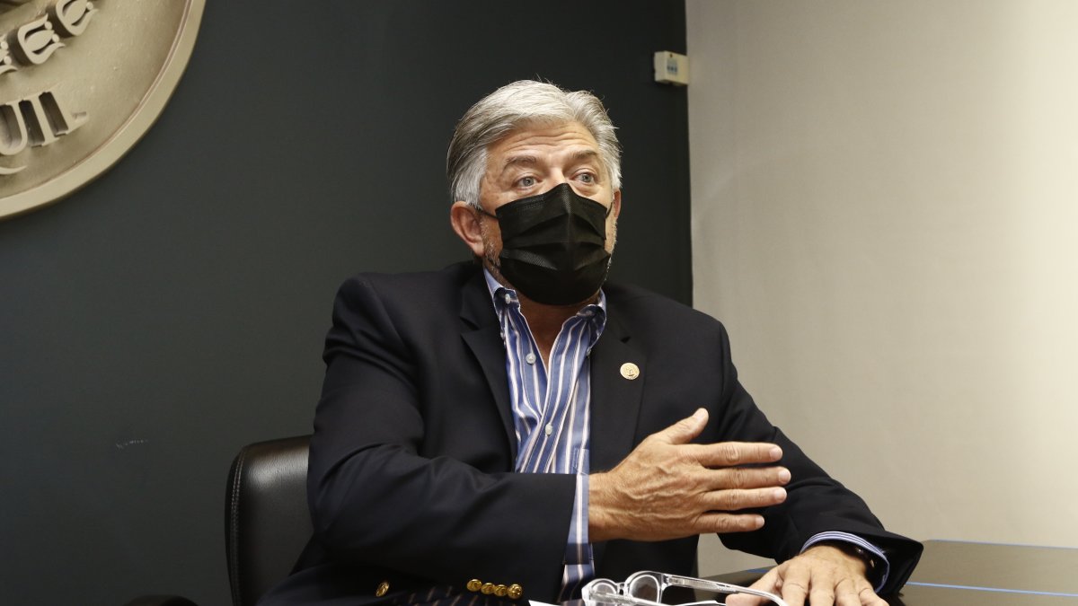 El director de la JBG, Juan Xavier Cordovez, durante la entrevista con EXPRESO.