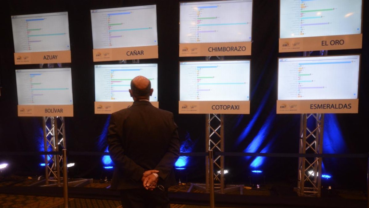 Guillermo Lasso tuvo mayor votación que Pérez en la Costa.