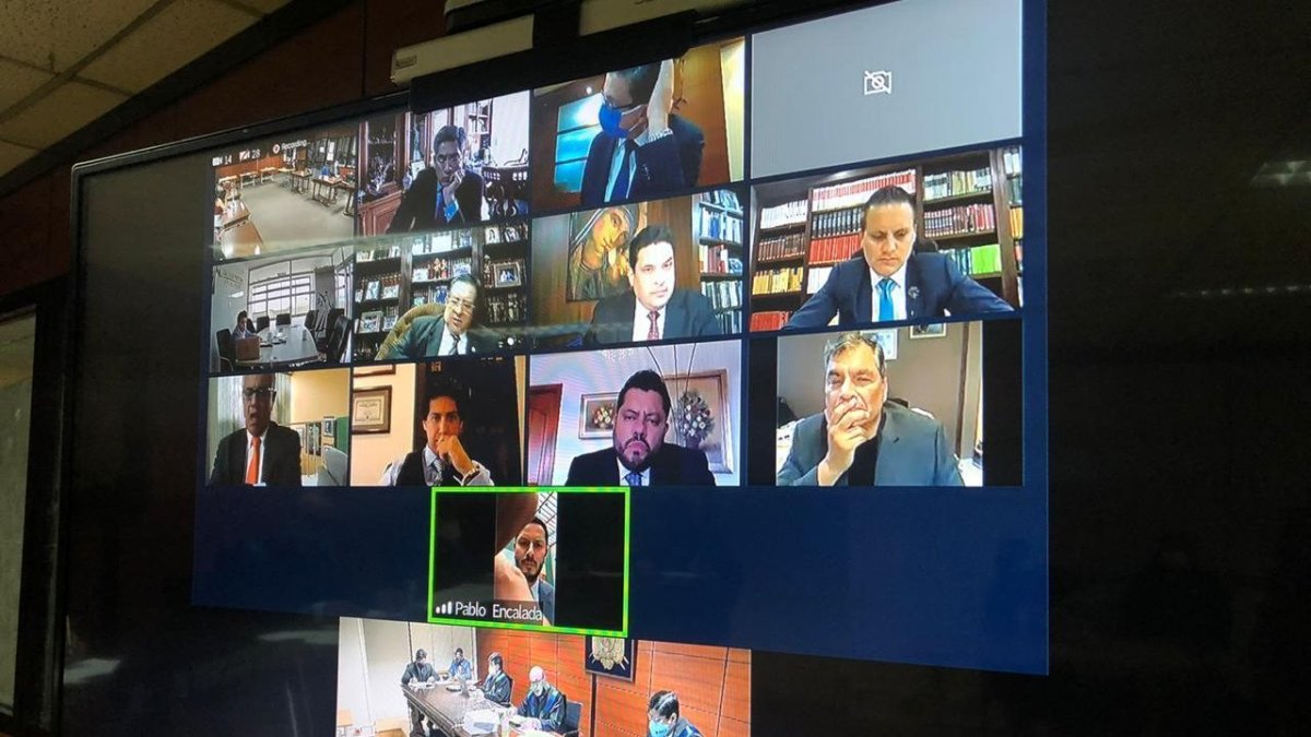 Declaración. Durante el juicio por el caso Sobornos, el expresidente Rafael Correa se conectó telemáticamente para ser escuchado por los jueces.