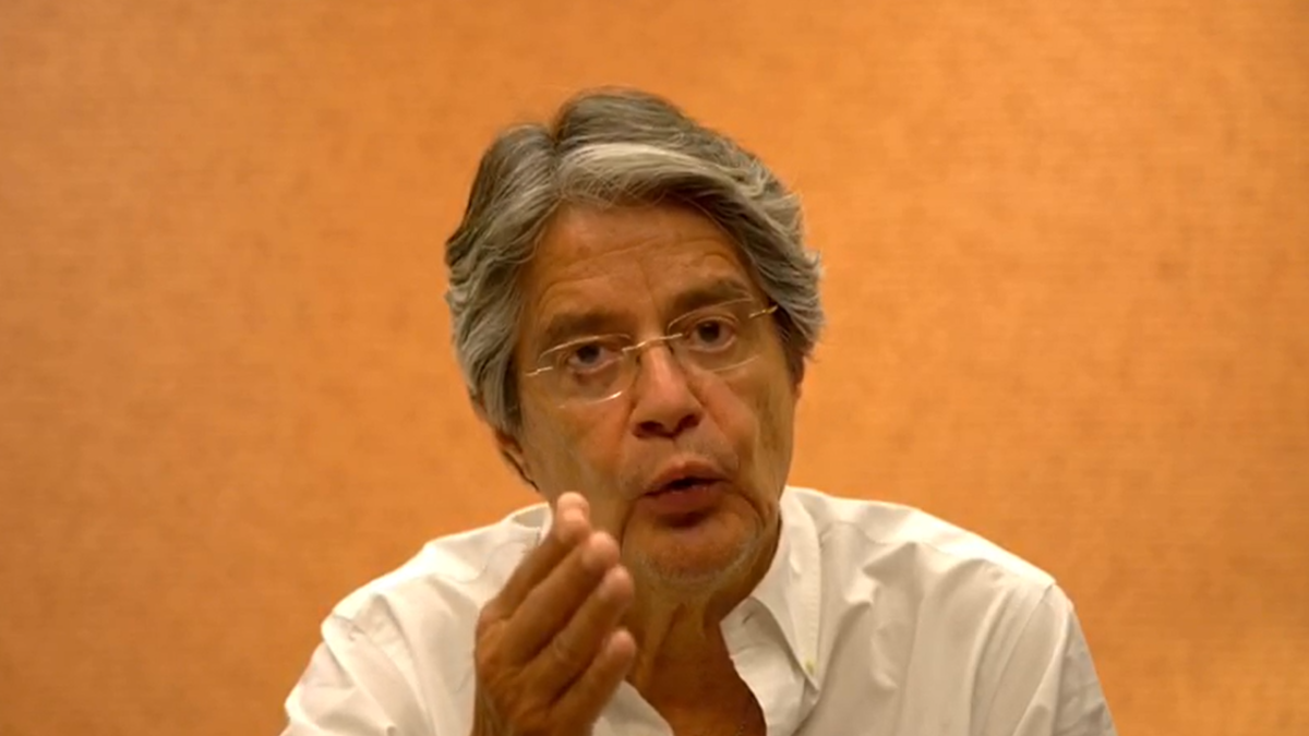 Guillermo Lasso, candidato presidencial de la alianza Creo-PSC, durante las declaraciones de esta noche. 