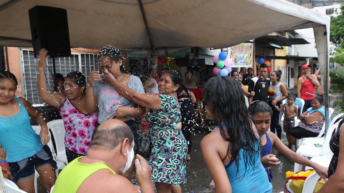 Los médicos del país exhortan a que se suspenda el feriado.

24 FEBRERO del 2020

GERARDO MENOSCAL

Agencia (ag-expreso)