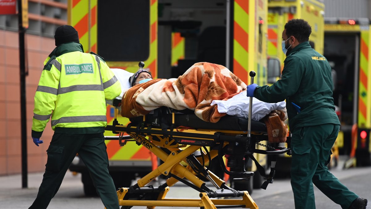 Las muertes decrecen en torno a un tercio tras el empleo de los fármacos, según los resultados del ensayo clínico