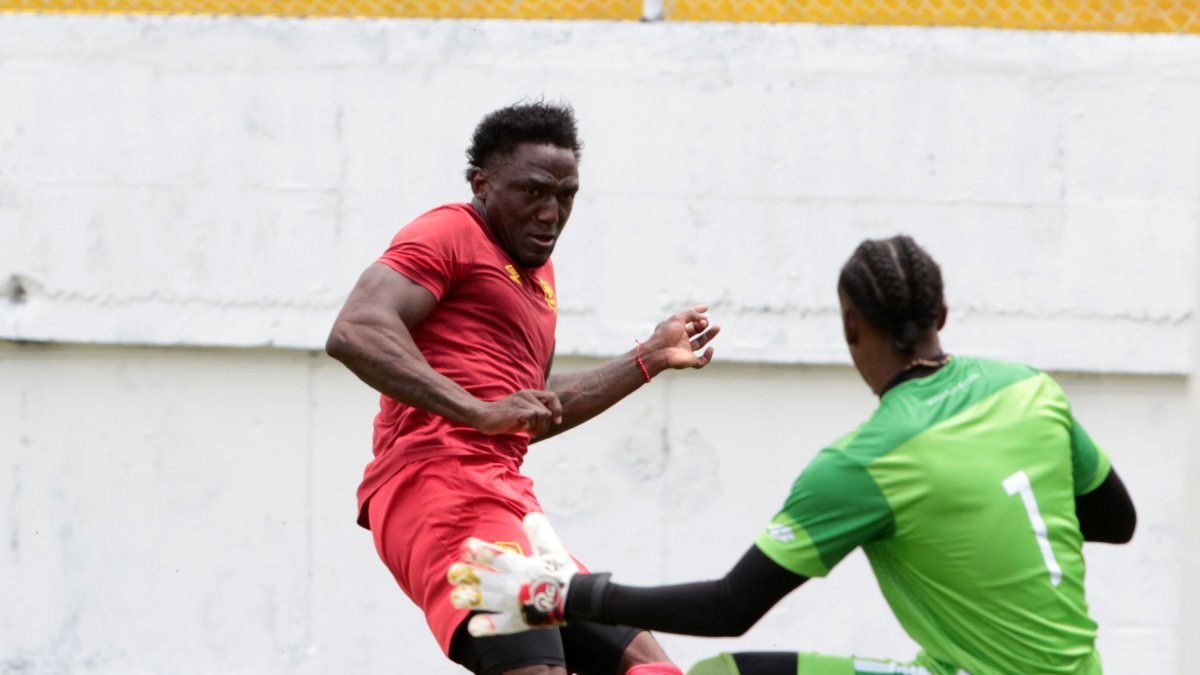 Roberto Ordóñez volvió al primer plantel de Aucas y está respondiendo con goles.