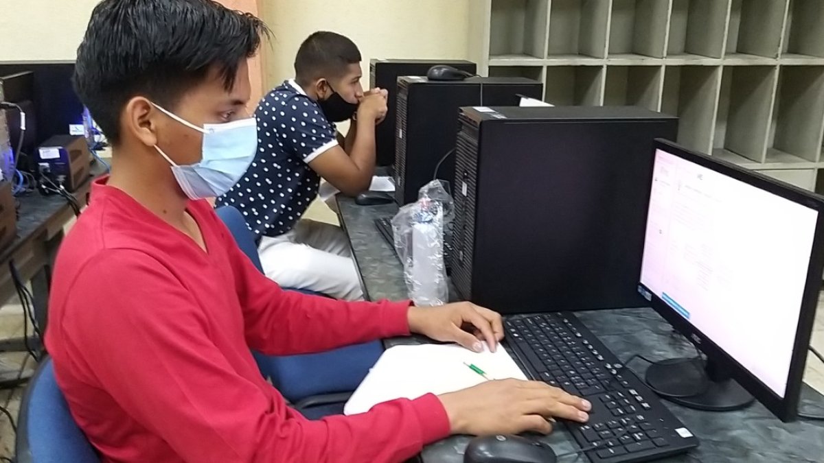 La fecha del examen de acceso a la educación superior aún no está definida.