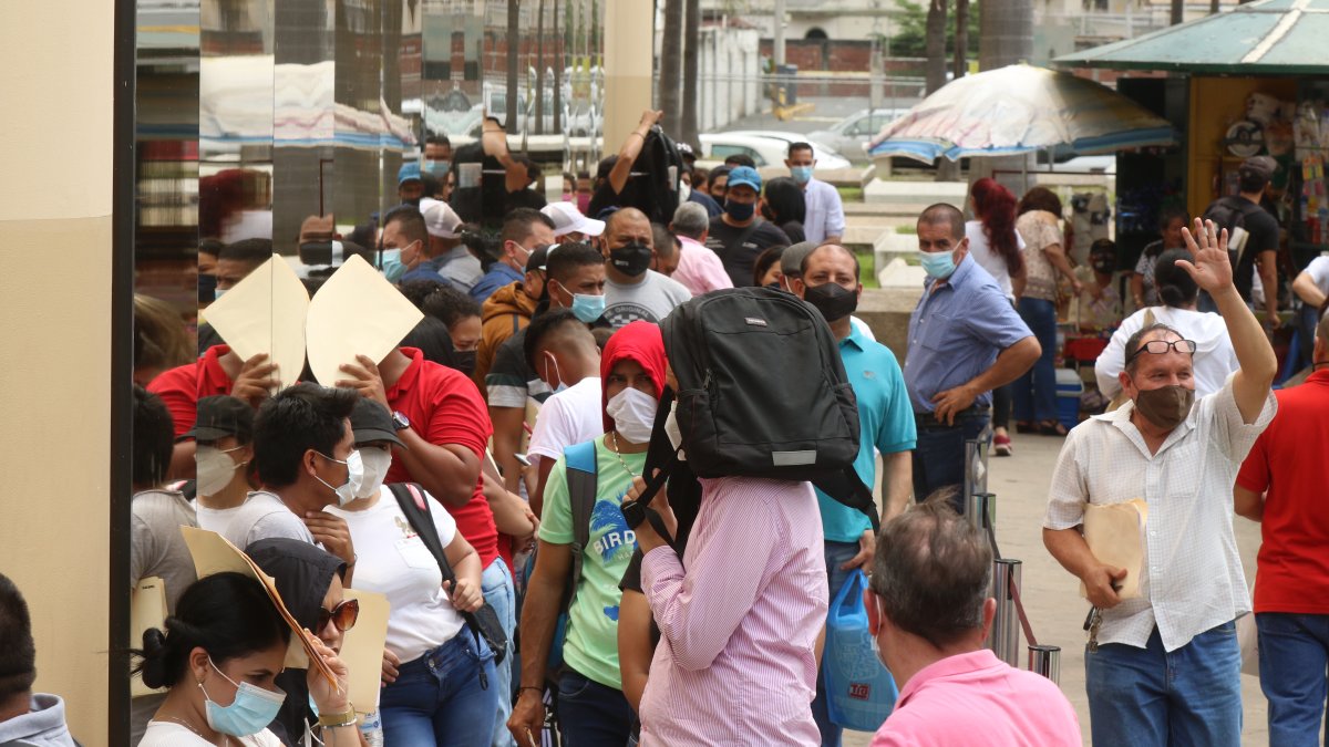Las labores se reanudaron el miércoles pasado en la Cancillería Zona 8.