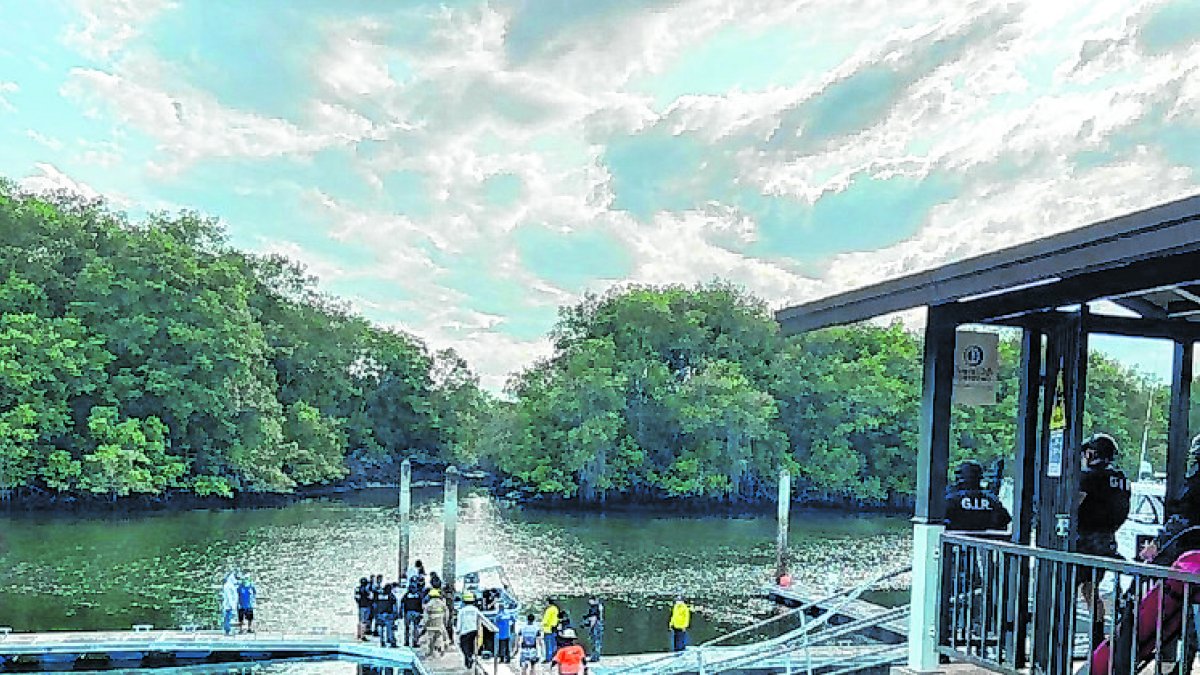 Puerto Azul. A este muelle llegaba la lancha en la que estaba el policía.