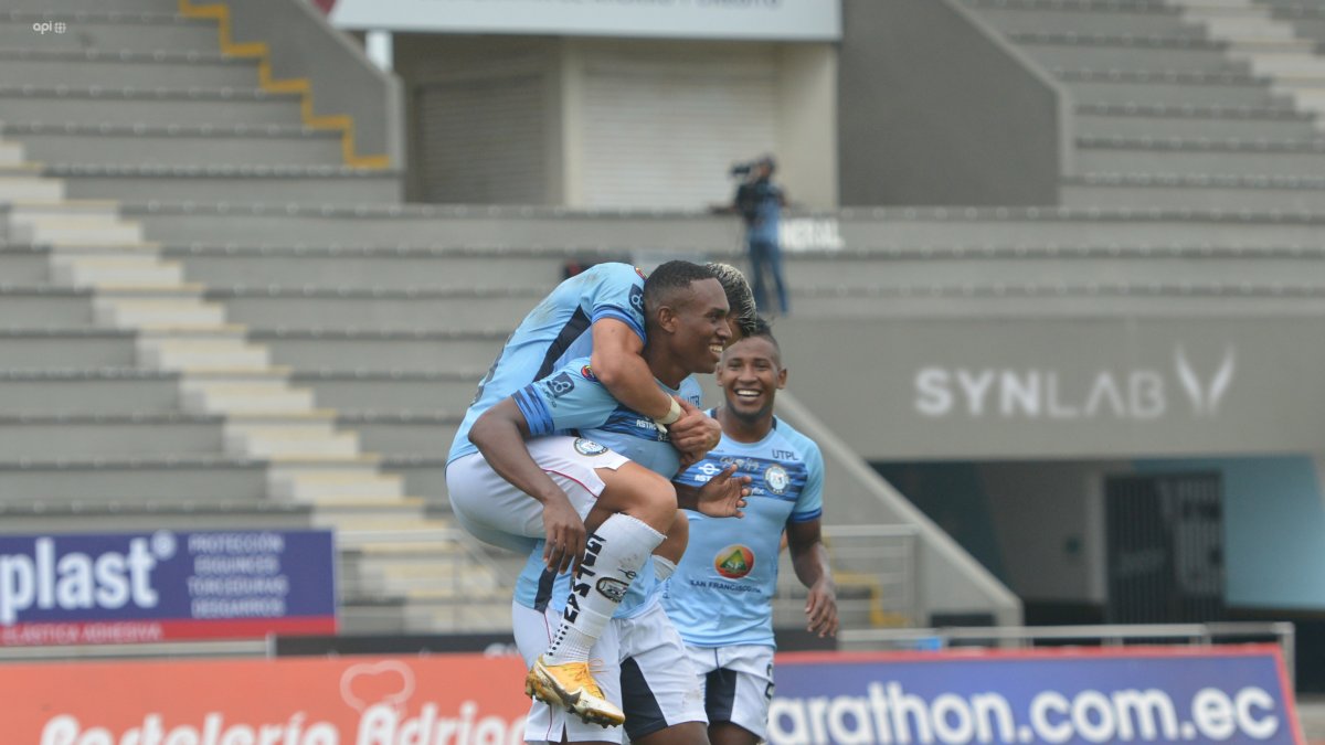 Angelo Quiñónez puso el primer gol del Guayaquil City.