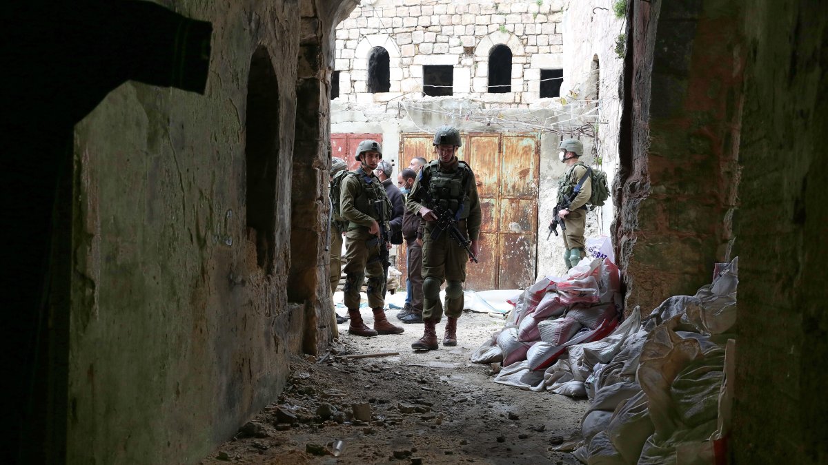 La Justicia griega investiga supuestos abusos sexuales de menores refugiados.