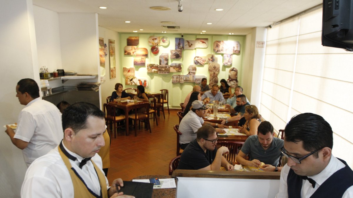 El restaurante La Canoa cerró tras casi medio siglo funcionando.