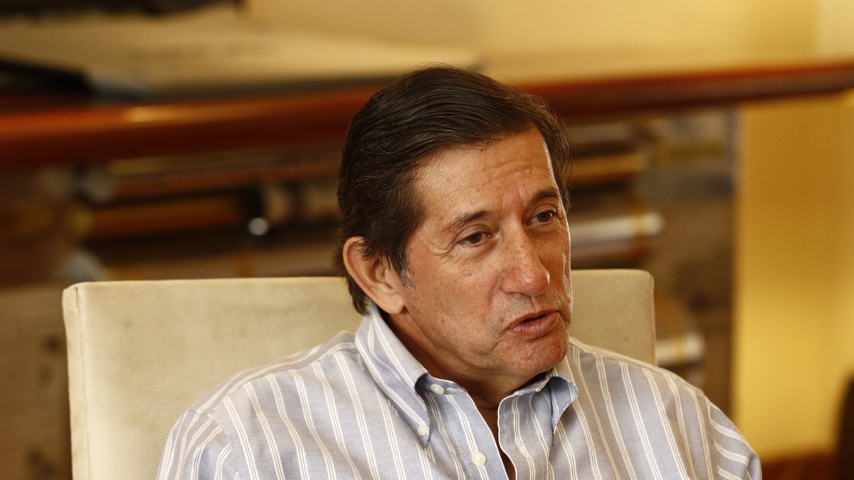 El legislador y jefe del bloque del PSC, César Rohon, firmó el comunicado.