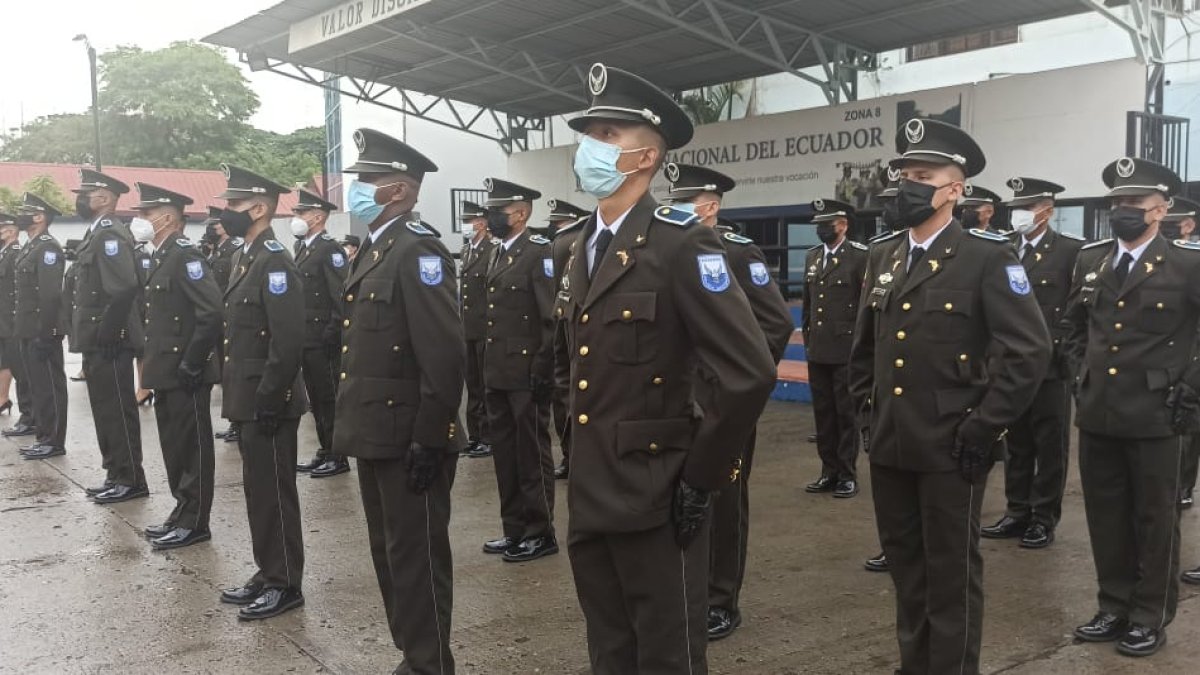Personal. 512 uniformados llegaron al distrito Guayaquil.