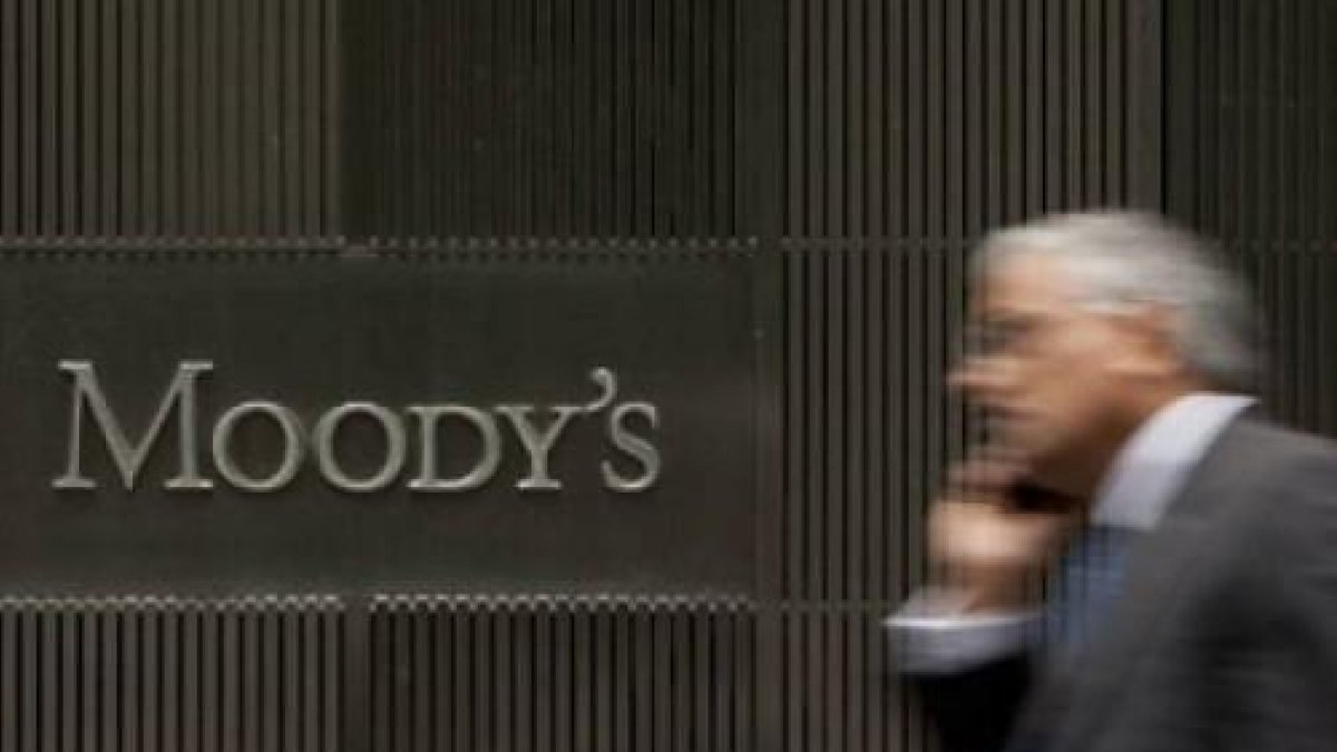 La agencia calificadora emitió un comunicado este 1 de marzo de 2021.