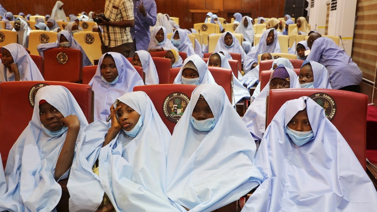 Alivio en Nigeria por la liberación de las 279 alumnas secuestradas el viernes.