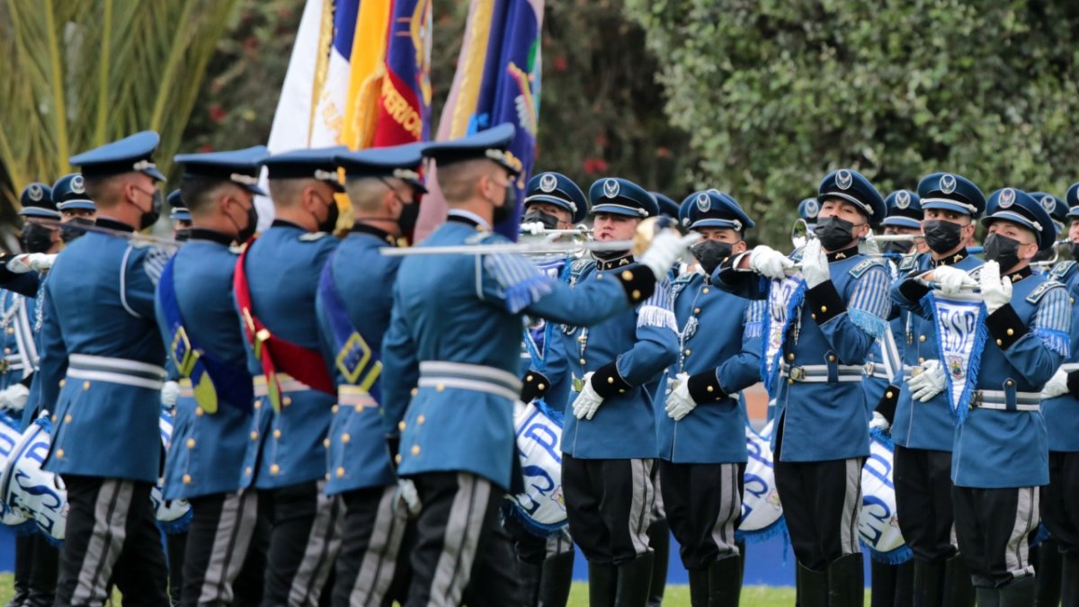Ceremonia. Miembros policiales durante el acto por su aniversario de profesionalización.