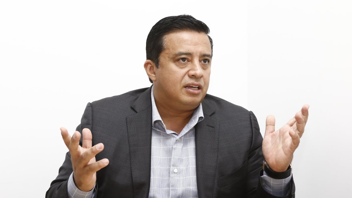 Figura. Cabanillo durante la entrevista con Diario EXPRESO.