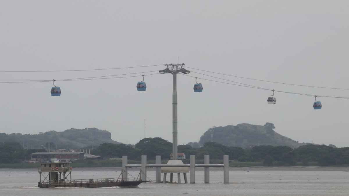 La protección de la Aerovía, que según la ATM esta resiste un impacto de 1.000 toneladas.