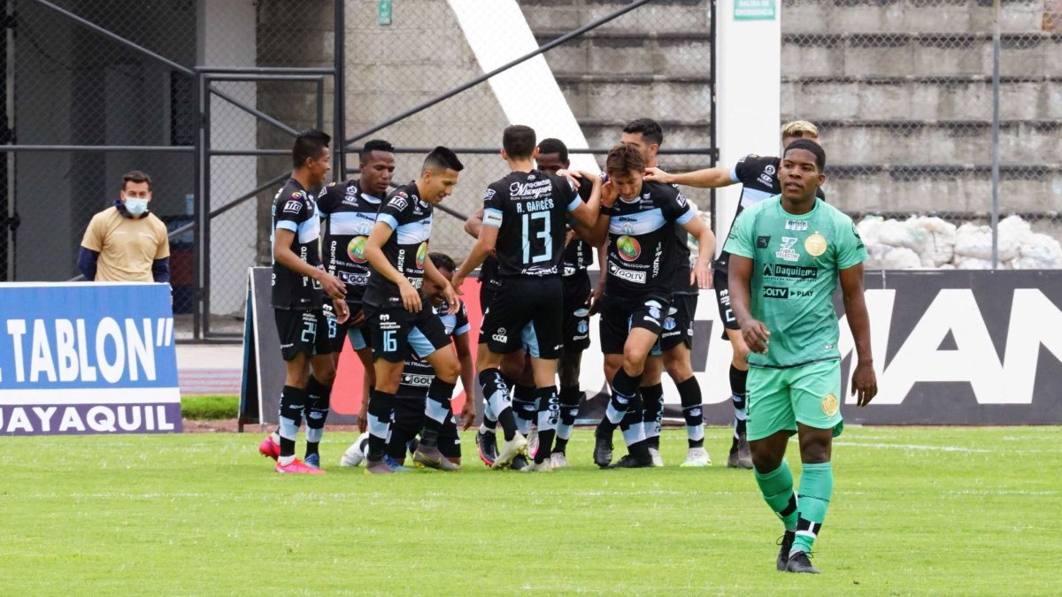 Macará jugó mejor, tuvo más tiempo el balón y generó al menos cinco oportunidades de gol