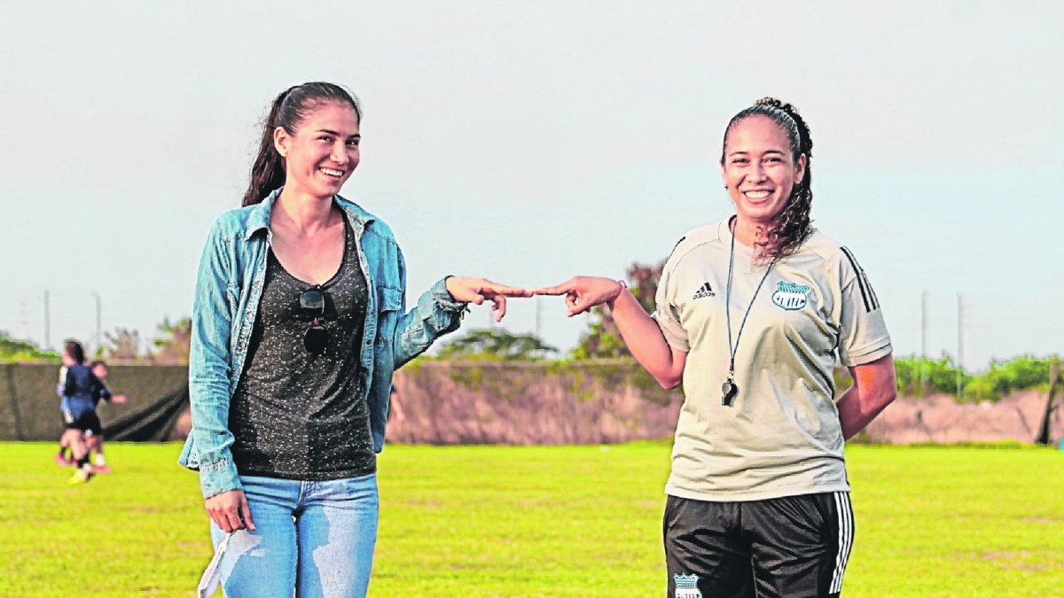 Las hermanas Moreira están ligadas al fútbol desde muy pequeñas.