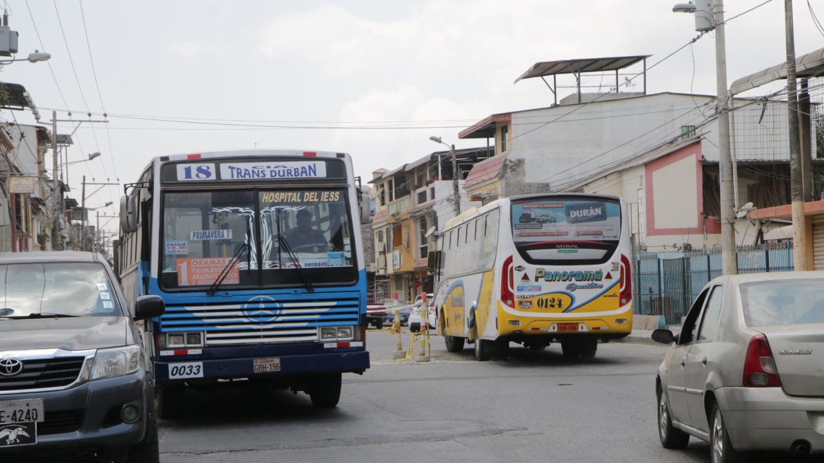 El recorrido de varios buses a Durán cambiaron su ruta, por disposición de la autoridad.