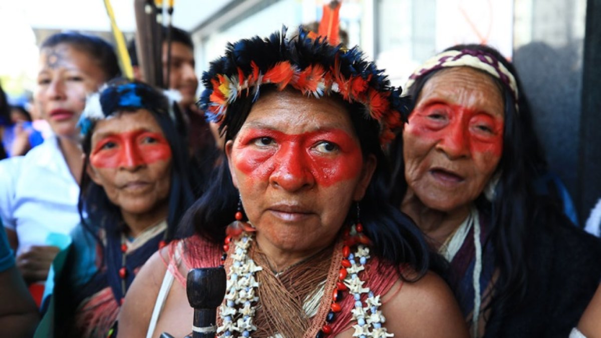 Las mujeres indígenas afirman que los recursos se siguen extrayendo sin que los indígenas hayan dado su consentimiento y sin que se respete su derecho a la autodeterminación.