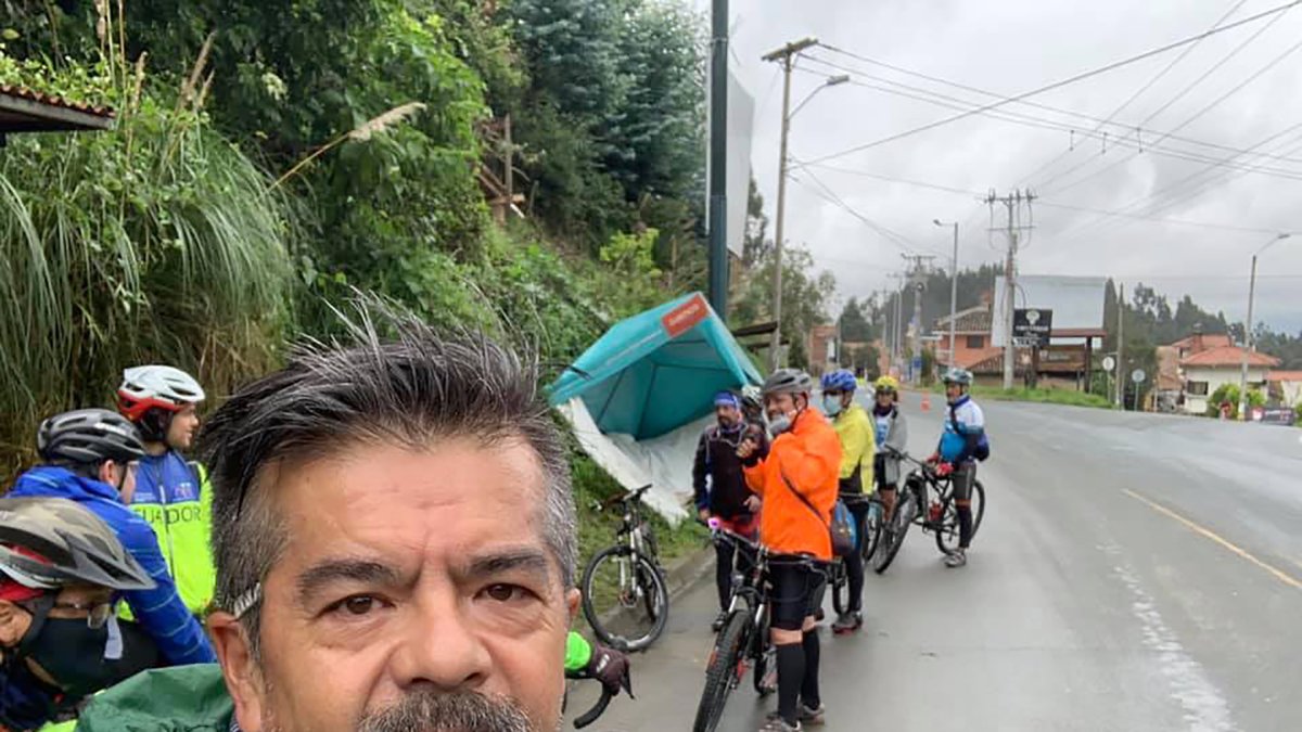 Jhon Jarrín falleció al ser atropellado cuando se movilizaba en su bicicleta en la ciudad de Cuenca.