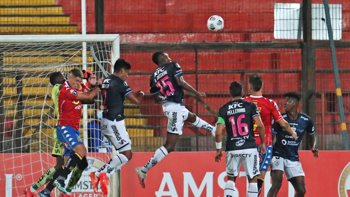 Independiente del Valle fue derrota por Unión Española, en Santiago de Chile, la noche del 9 de marzo de 2021.