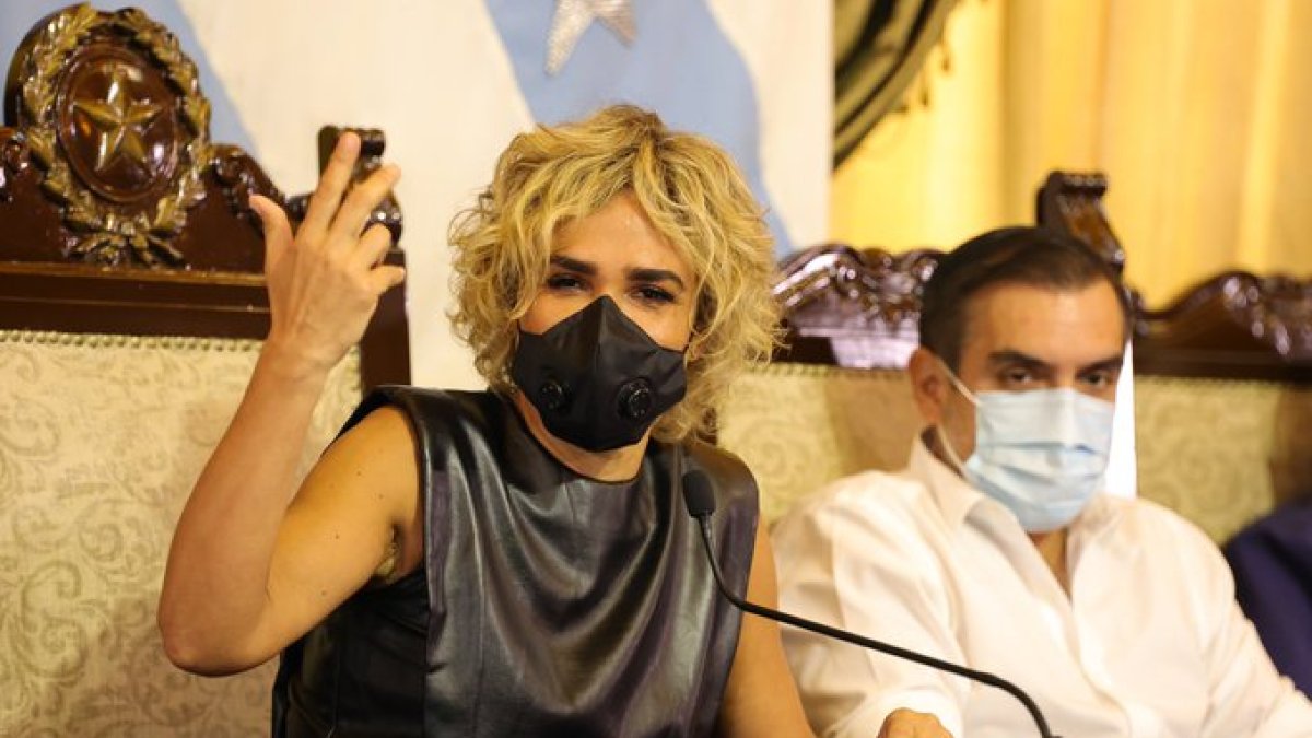 Comité. Viteri puso a Vicente Taiano (d) como líder de la negociación.