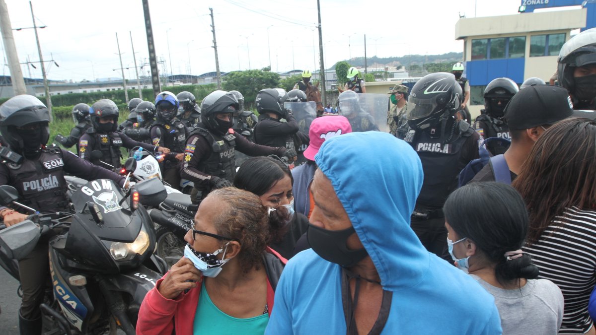 Más de 80 presos fueron asesinados en los sangrientos eventos en cuatro prisiones del país.