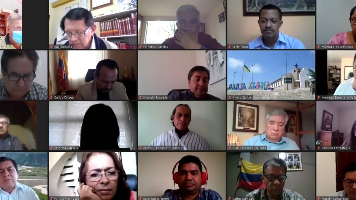 Sesión. El Pleno de la Asamblea Nacional mantuvo ayer una reunión, con un amplio orden del día.