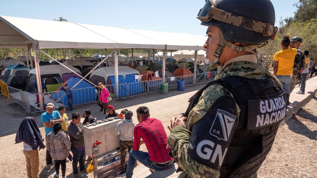 El Departamento de Seguridad Nacional (DHS, en inglés) anunció que anuló una norma de 2018 del Gobierno del expresidente Donald Trump que generaba 