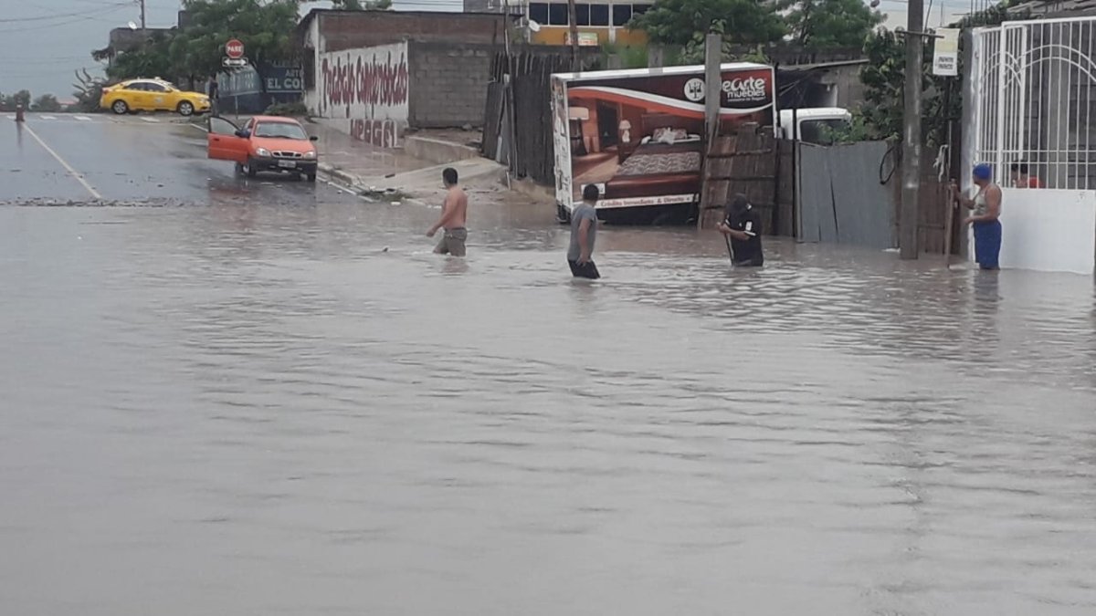Así amanecieron las calles en el cantón La Libertad, este 16 de marzo.